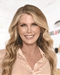 Photo of Holly Reaves