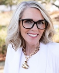 Photo of Tracie Tomlinson